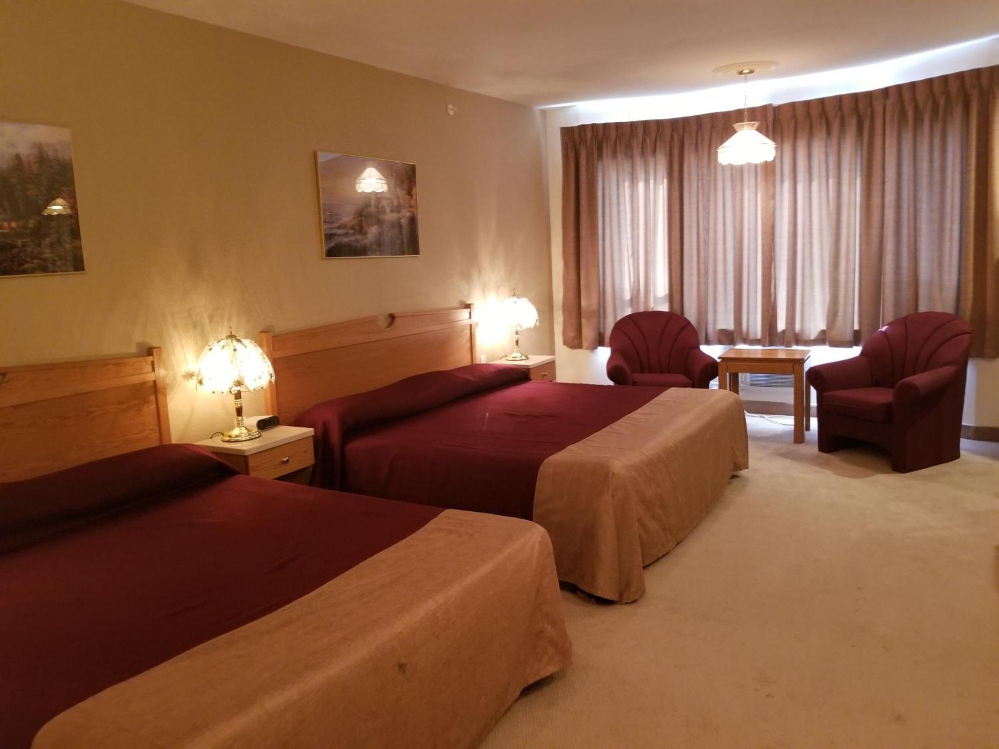 New Imperial Suites Whitecourt Eksteriør billede