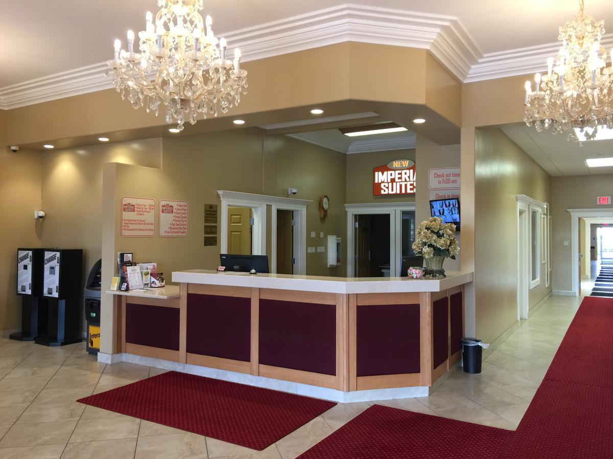 New Imperial Suites Whitecourt Eksteriør billede