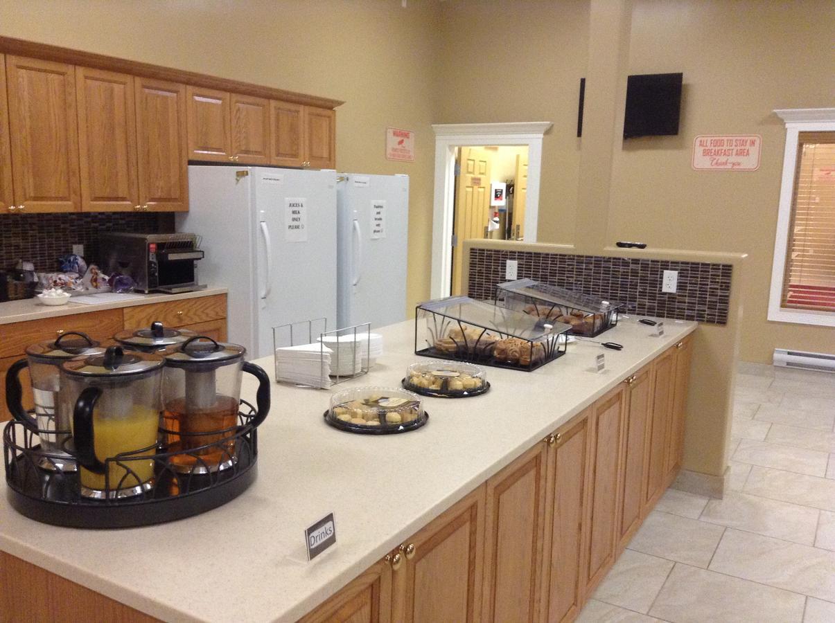 New Imperial Suites Whitecourt Eksteriør billede