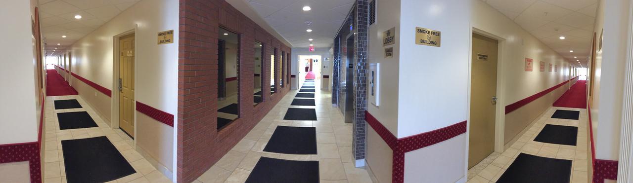 New Imperial Suites Whitecourt Eksteriør billede