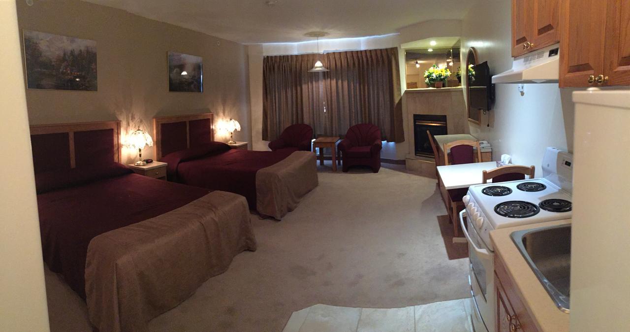New Imperial Suites Whitecourt Eksteriør billede